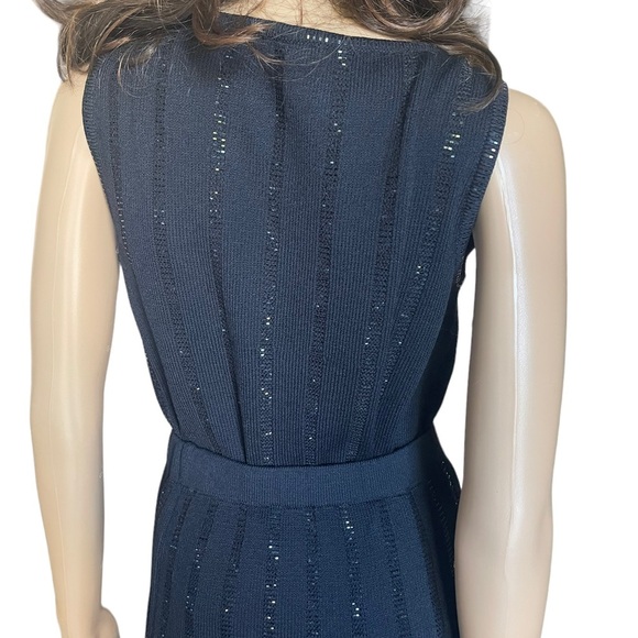 St. John evening embellished skirt and sleeveless top size 4/P - Picture 6 of 12